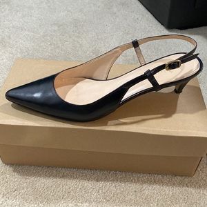 Cole Haan Size 9.5 Black Kitten Heel Shoes